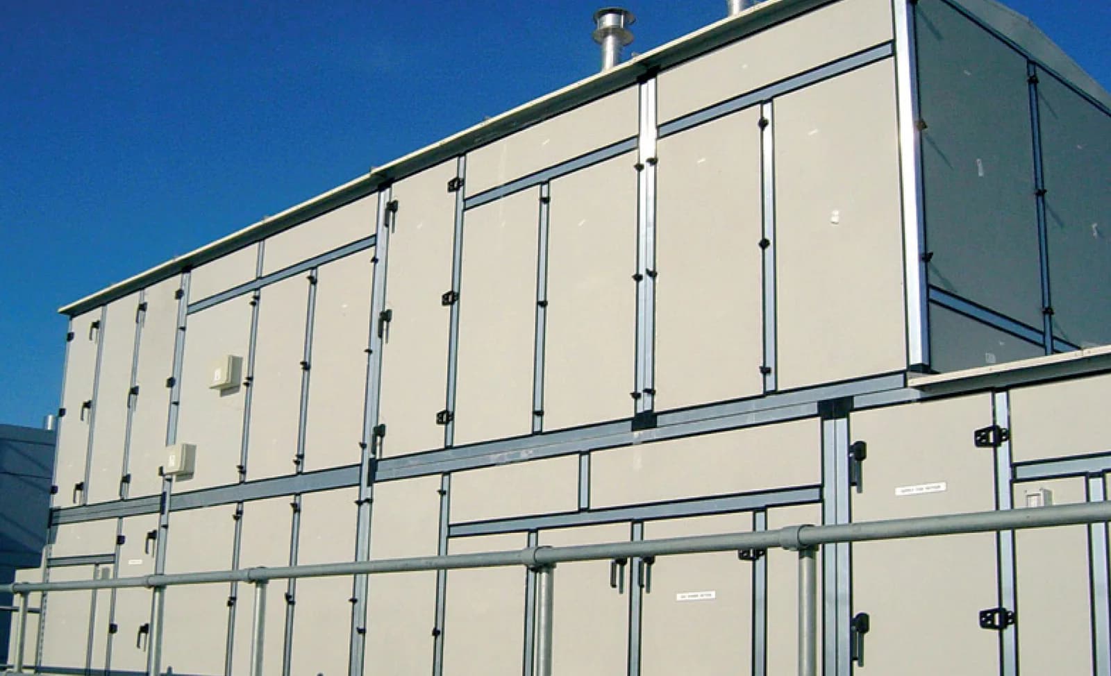 Large air-handling unit built with MFS framing and panels